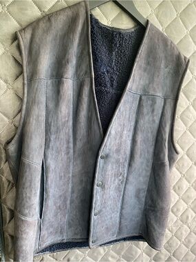Vintage Monarch New Zealand Leather Wool Shearling Vest Navy Blue